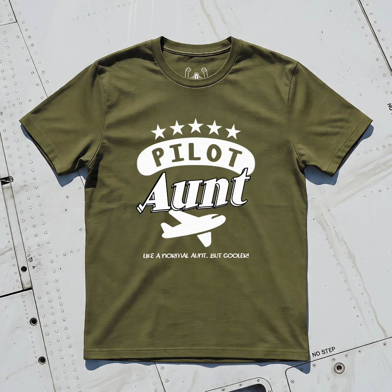Pilot Aunt Tee